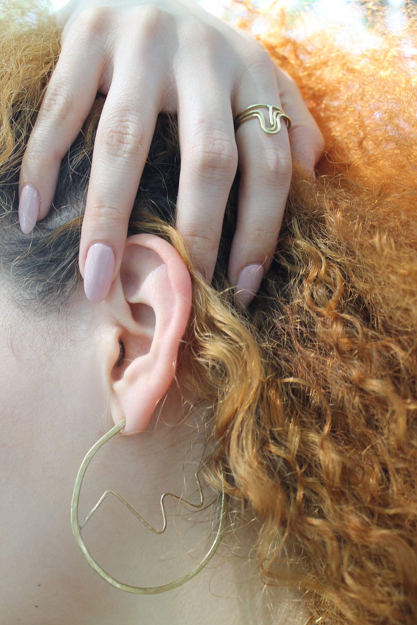 Soundwave Hoops - Luni