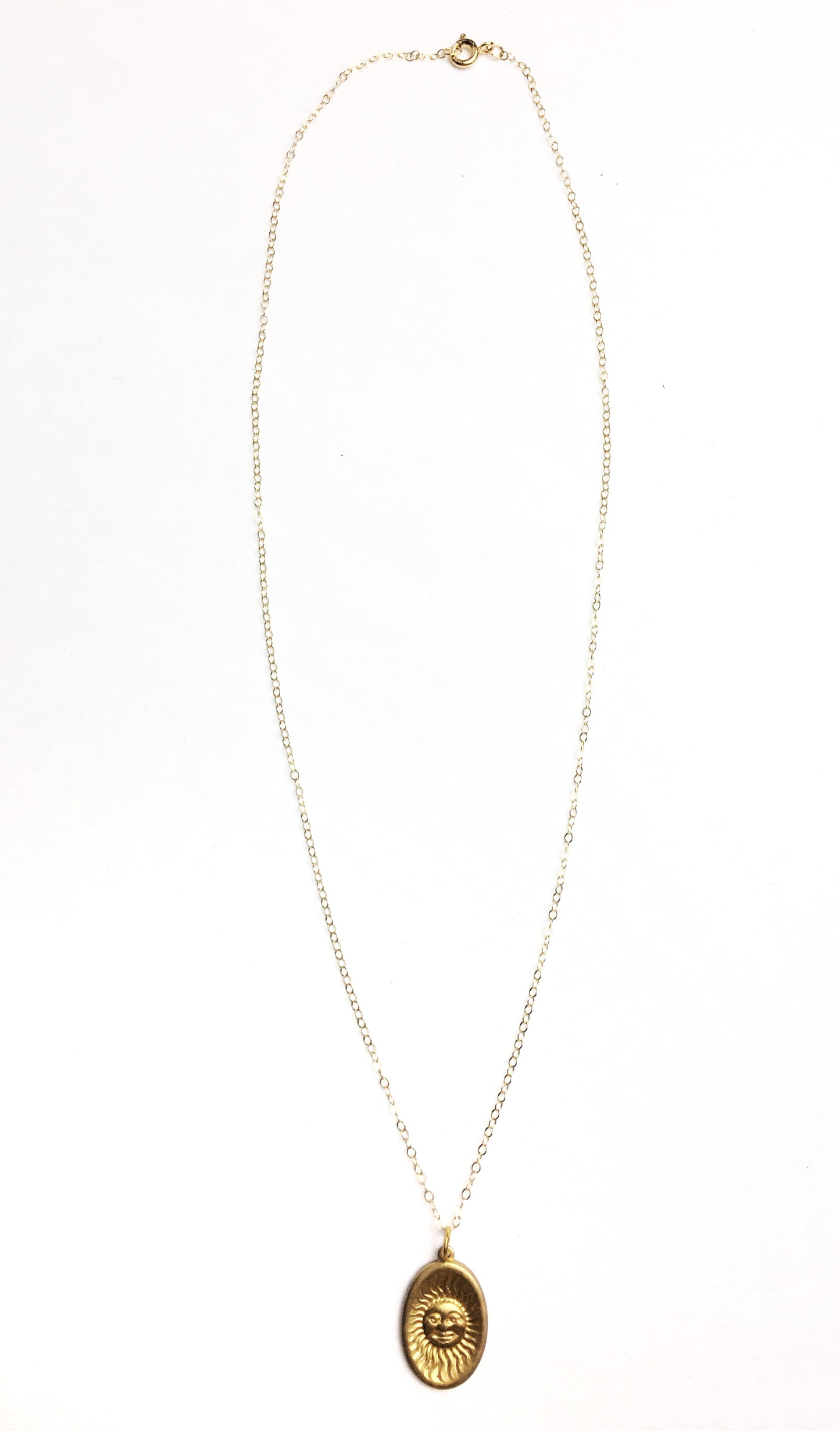 The Sun and Moon Charm Necklace - Luni